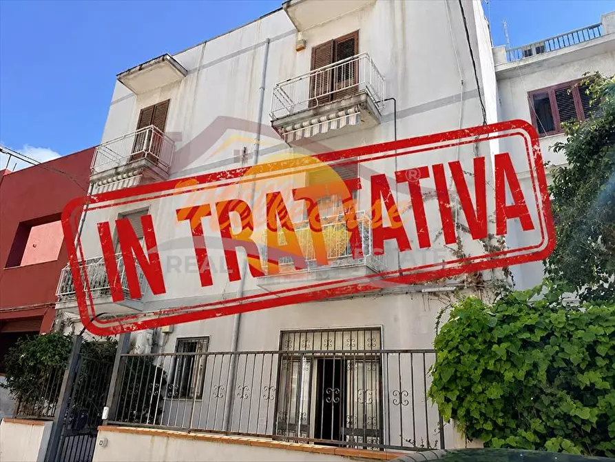 Immagine 1 di Casa indipendente in vendita  in via vanvitelli a Siracusa