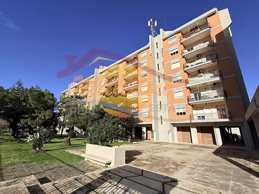 Immagine 8 di Appartamento in vendita  in via gaetano baresi  a Siracusa