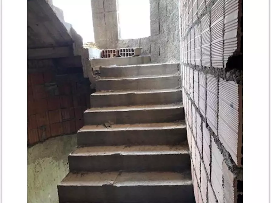 Immagine 17 di Casa indipendente in vendita  a Taurianova