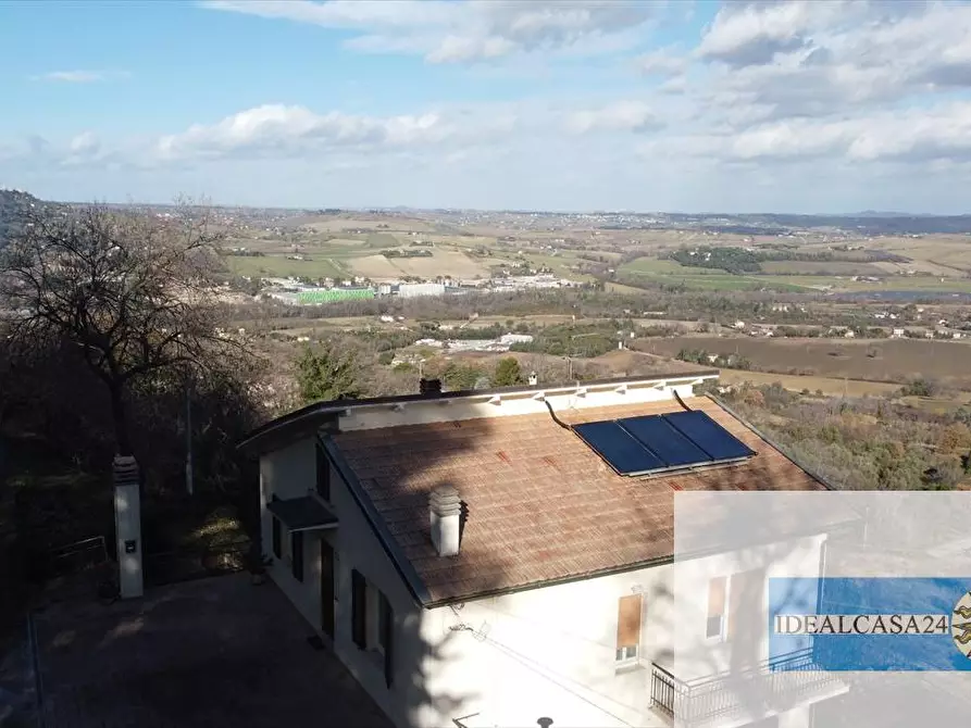 Immagine 2 di Casa indipendente in vendita  in Pollenza C.da Fontangela a Pollenza