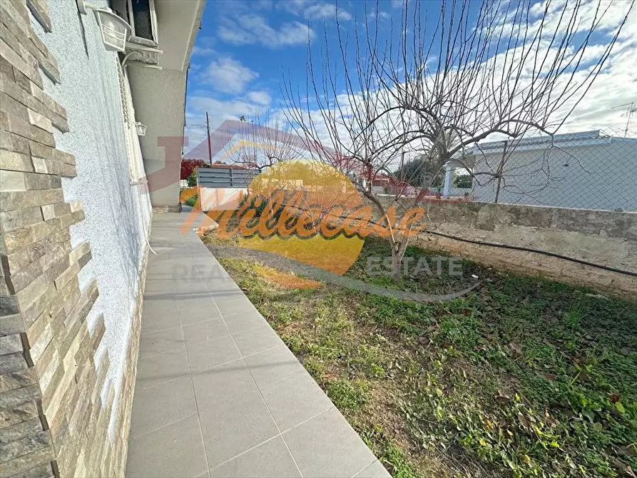 Immagine 3 di Casa indipendente in affitto  in VIA DEL FAGIANO a Siracusa