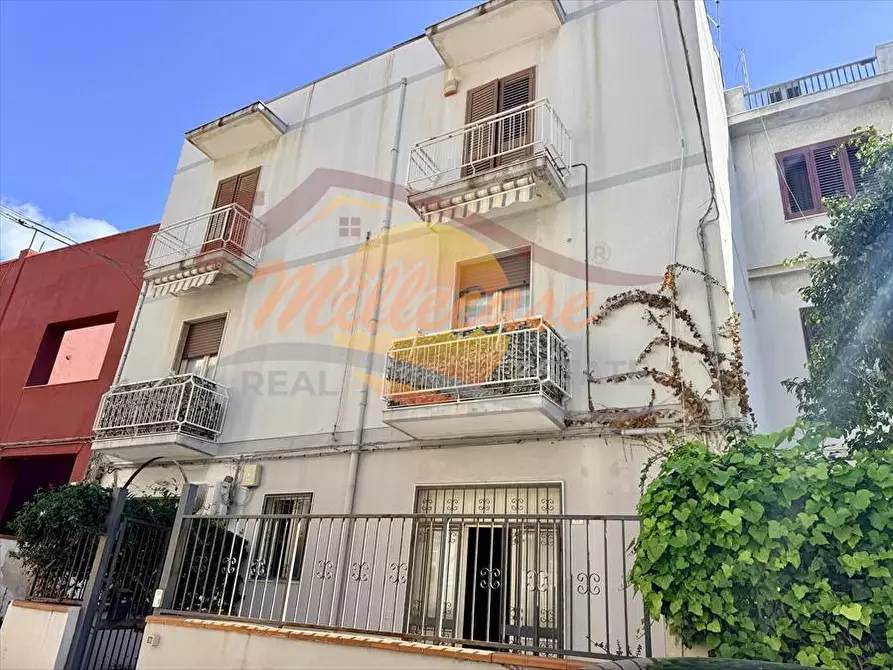 Immagine 2 di Casa indipendente in vendita  in via vanvitelli a Siracusa