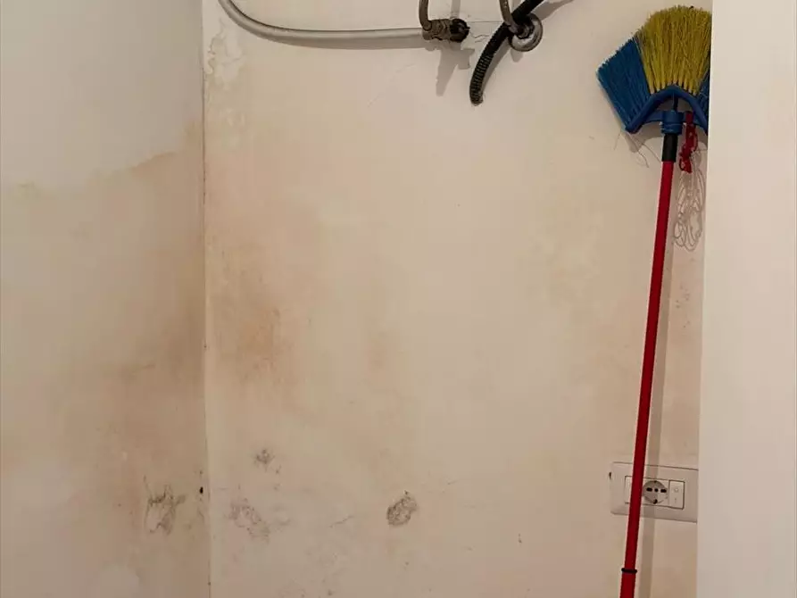 Immagine 10 di Casa indipendente in vendita  a Taurianova