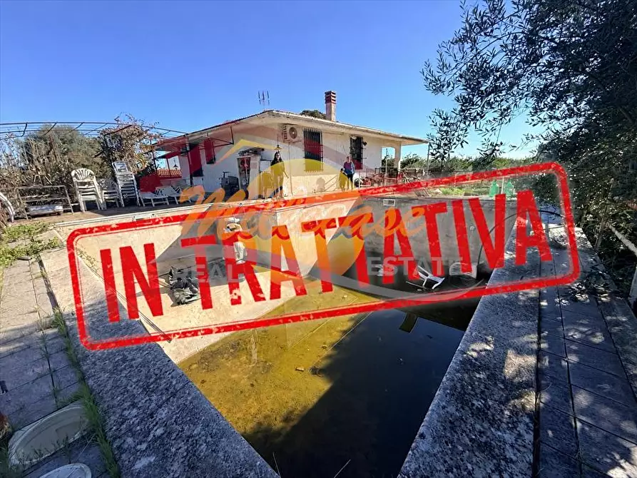 Immagine 1 di Villa in vendita  in strada Spinagallo a Siracusa
