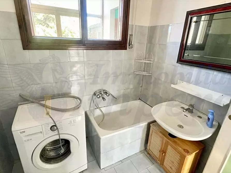 Immagine 17 di Appartamento in vendita  in Via Zara 2 a Pomezia