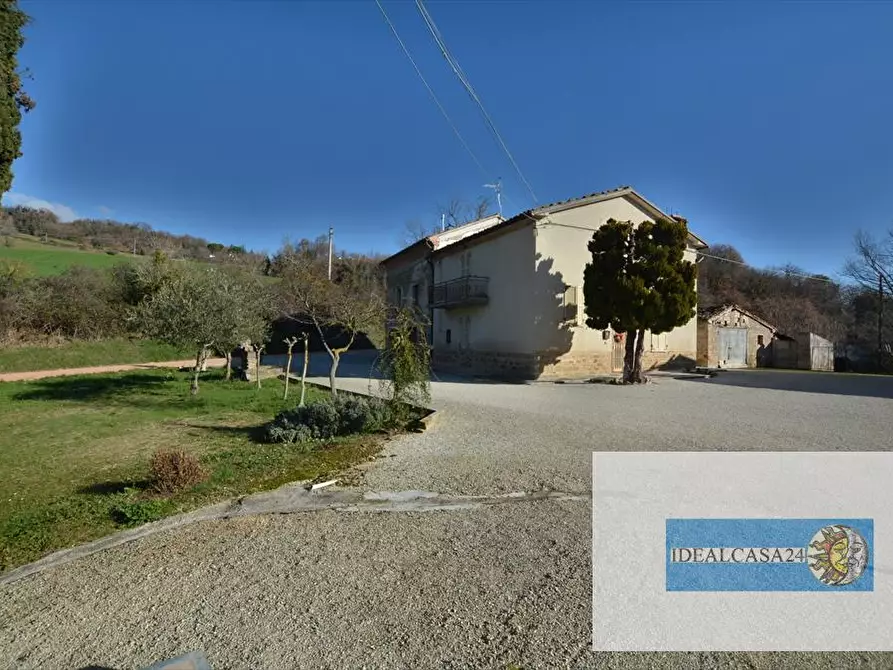 Immagine 24 di Casa indipendente in vendita  in camporotondo di fiastrone c.da colvenale n. 7  a Camporotondo Di Fiastrone