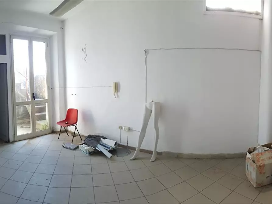 Immagine 2 di Ufficio in affitto  a Taurianova