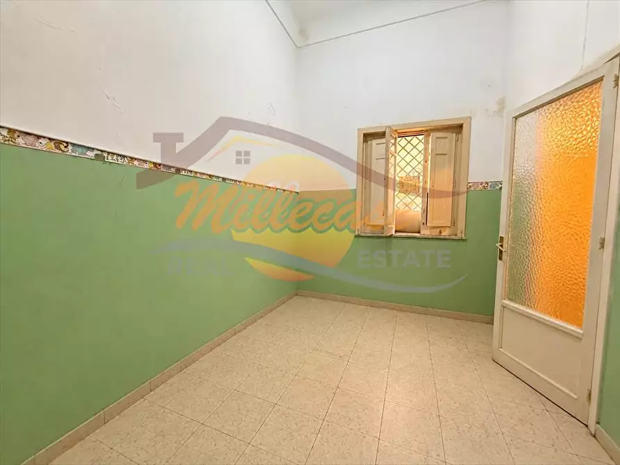 Immagine 19 di Appartamento in vendita  in via Piave  a Siracusa