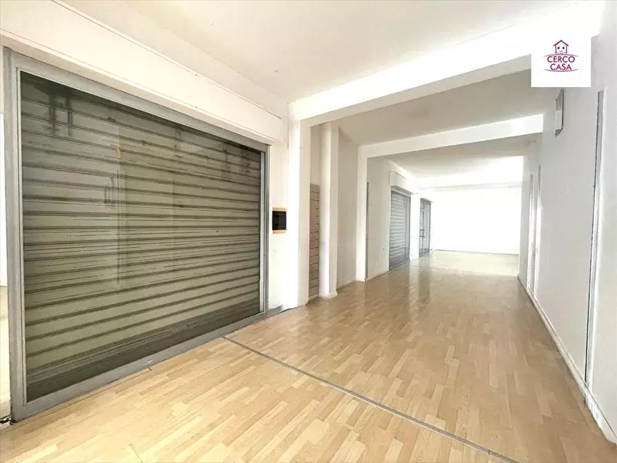 Immagine 2 di Locale commerciale in vendita  in via del mandorlo  a Trapani