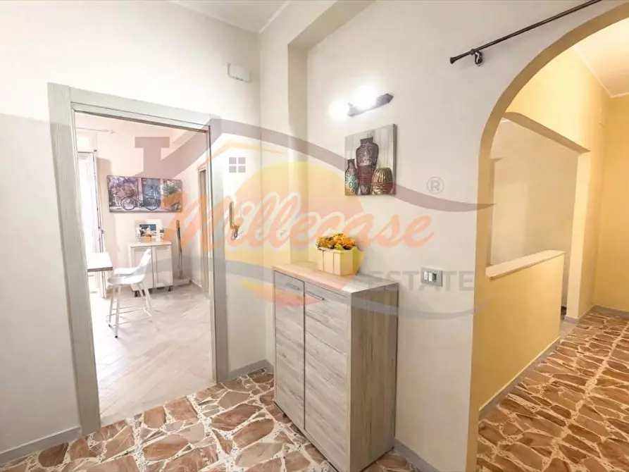 Immagine 4 di Appartamento in vendita  in via montorsoli a Siracusa