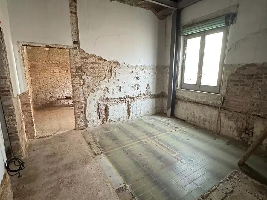 Immagine 10 di Casa indipendente in vendita  a Taurianova