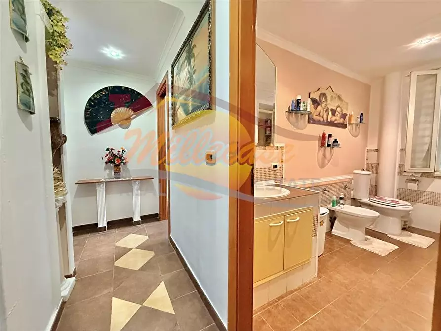 Immagine 22 di Appartamento in vendita  in VIA ACIREALE a Siracusa