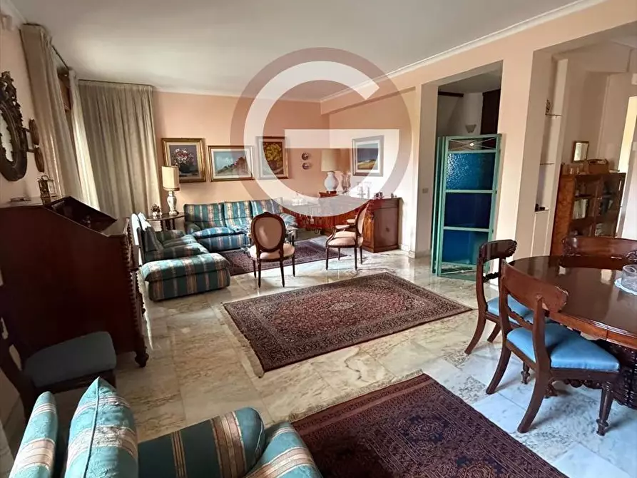 Immagine 9 di Casa indipendente in vendita  a Cinquefrondi