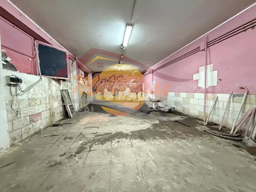 Immagine 15 di Locale commerciale in vendita  in VIALE ZECCHINO a Siracusa