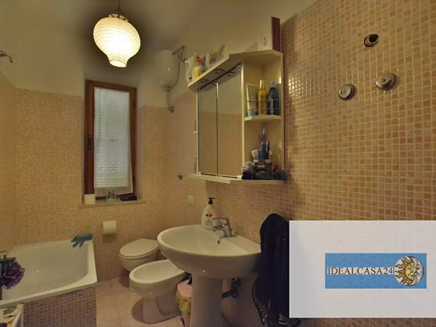 Immagine 14 di Casa indipendente in vendita  in camporotondo di fiastrone c.da colvenale n. 7  a Camporotondo Di Fiastrone