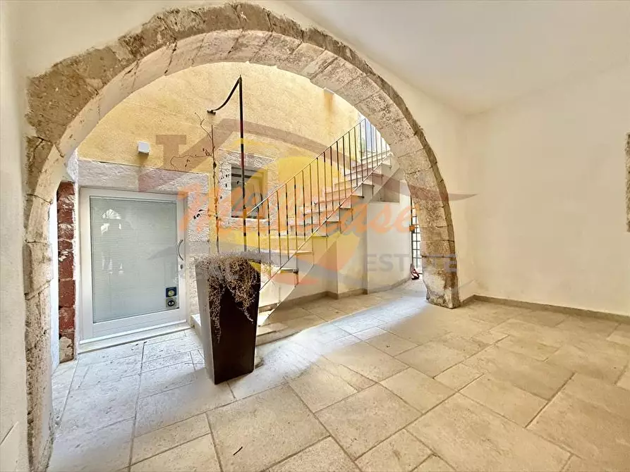 Immagine 23 di Appartamento in vendita  in corso matteotti a Siracusa