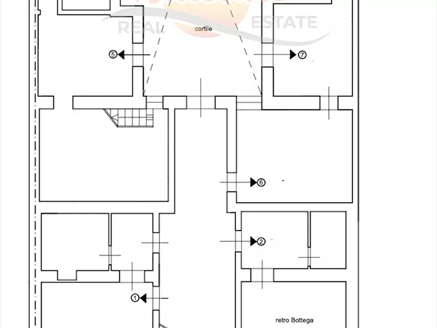 Immagine 25 di Hotel in vendita  in PIAZZA EURIPIDE a Siracusa