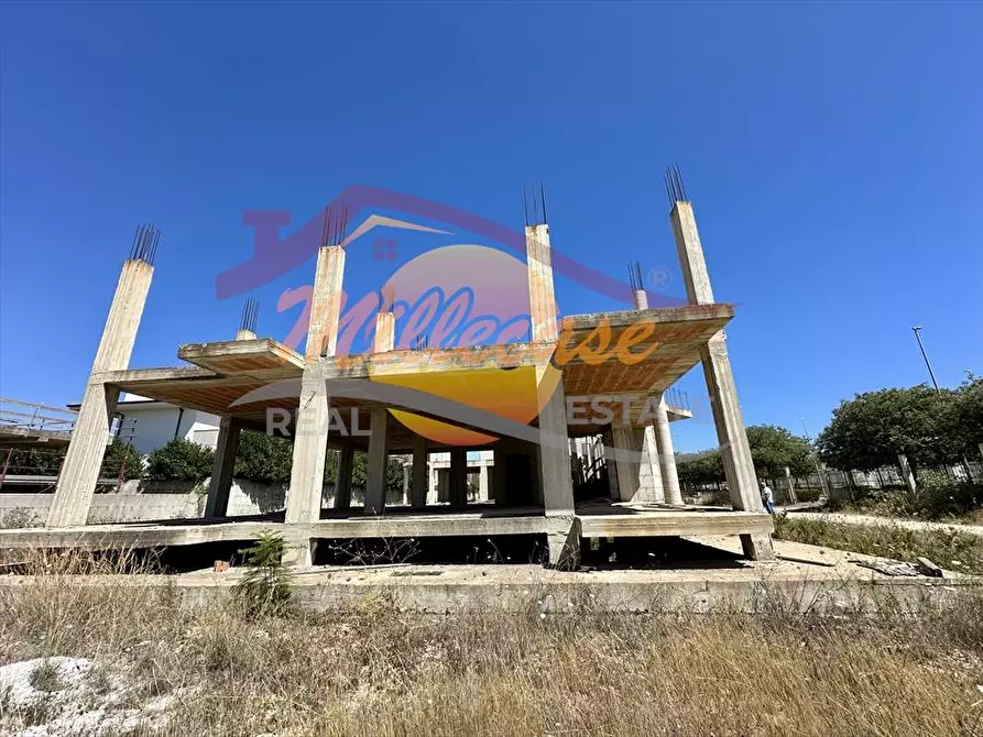 Immagine 8 di Villa in vendita  in via maria luigi monti a Siracusa