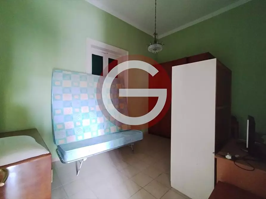 Immagine 11 di Appartamento in vendita  a Gioia Tauro
