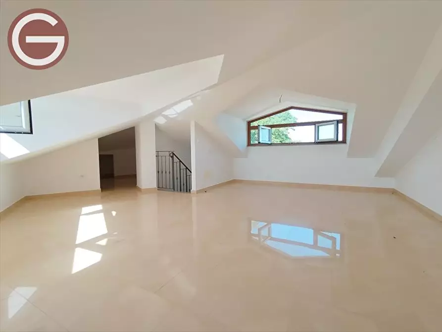 Immagine 20 di Villa in vendita  a Taurianova