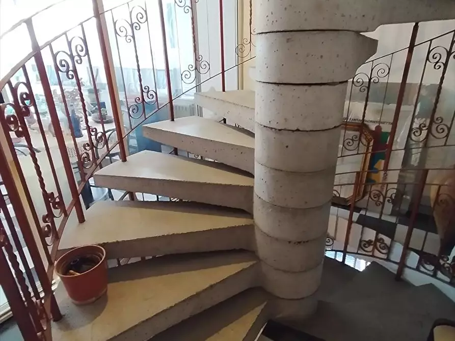 Immagine 8 di Casa indipendente in vendita  a Taurianova