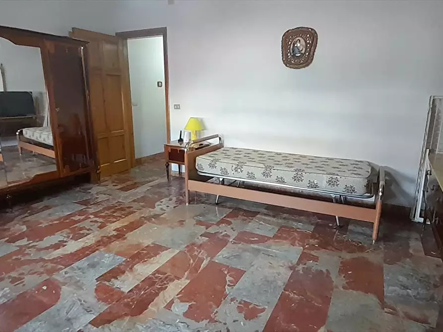 Immagine 14 di Appartamento in vendita  a Taurianova