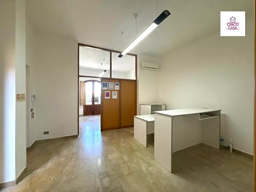 Immagine 3 di Ufficio in vendita  a Trapani