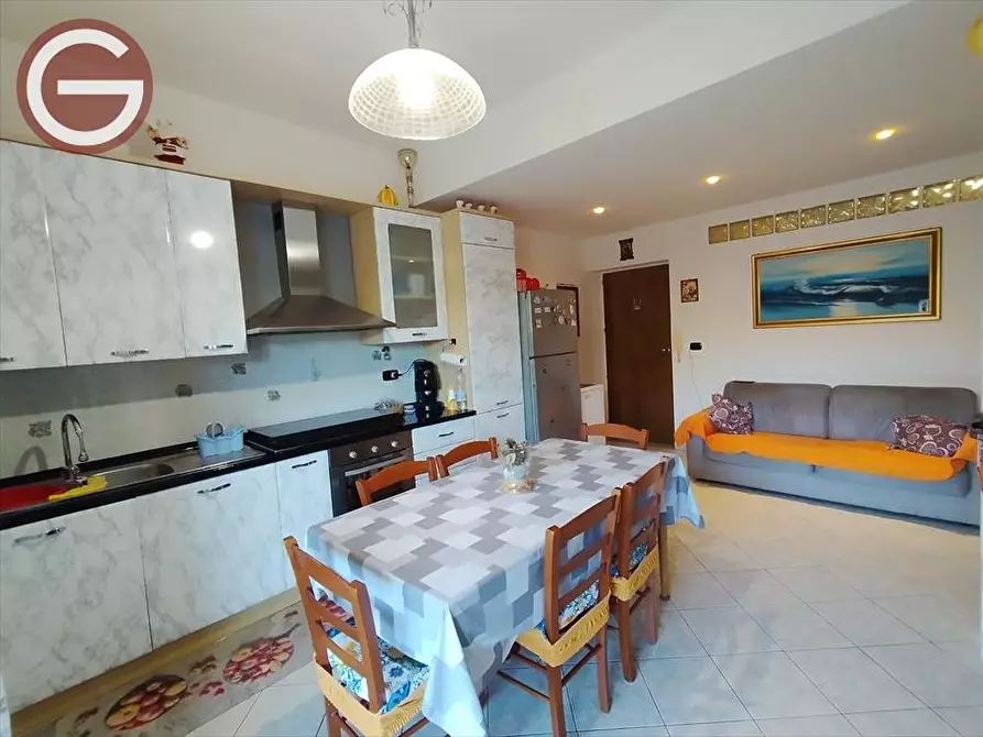 Immagine 4 di Appartamento in vendita  a Taurianova