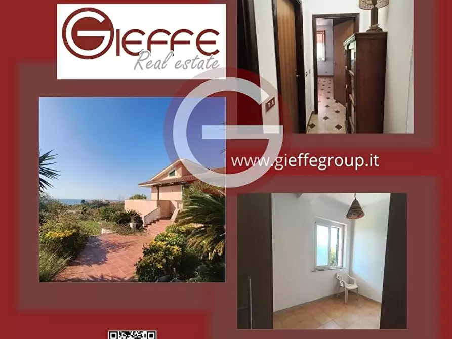 Immagine 1 di Villa in vendita  a Ricadi