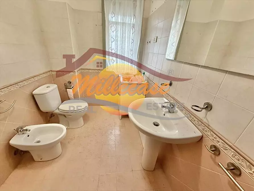 Immagine 5 di Appartamento in vendita  in via Misterbianco a Siracusa