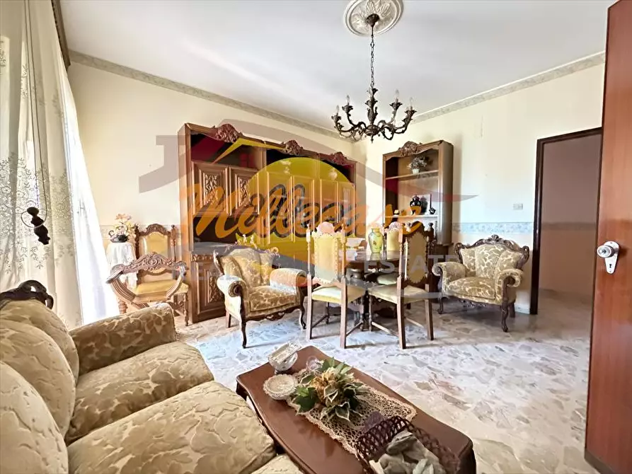 Immagine 3 di Appartamento in vendita  in VIALE DEI COMUNI a Siracusa