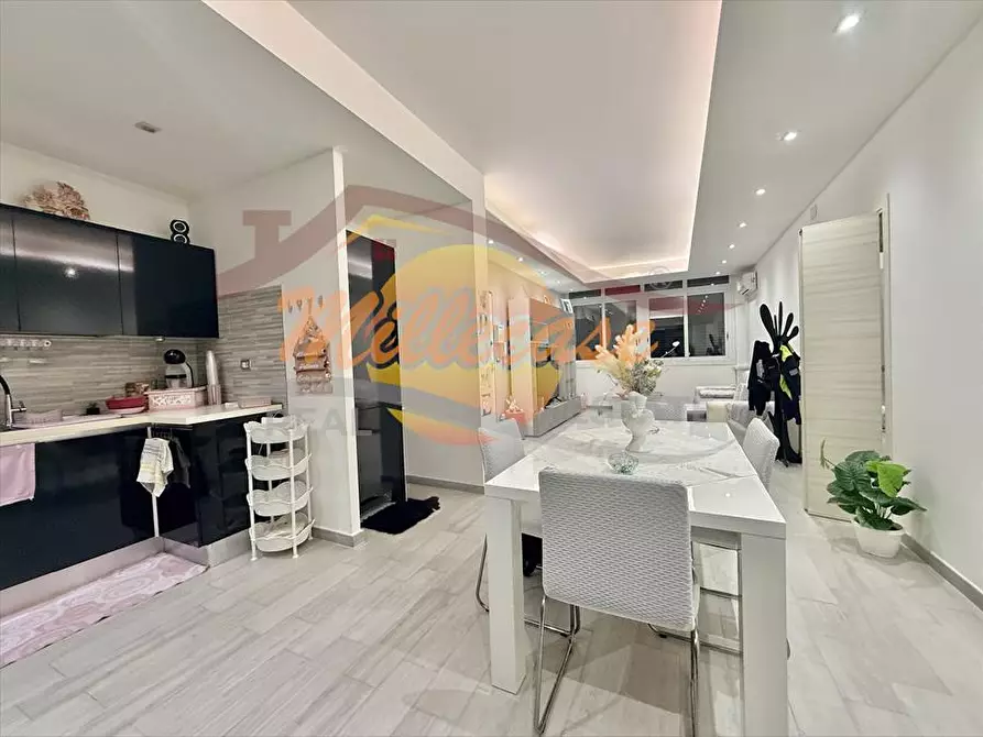 Immagine 4 di Appartamento in vendita  in via santi amato a Siracusa