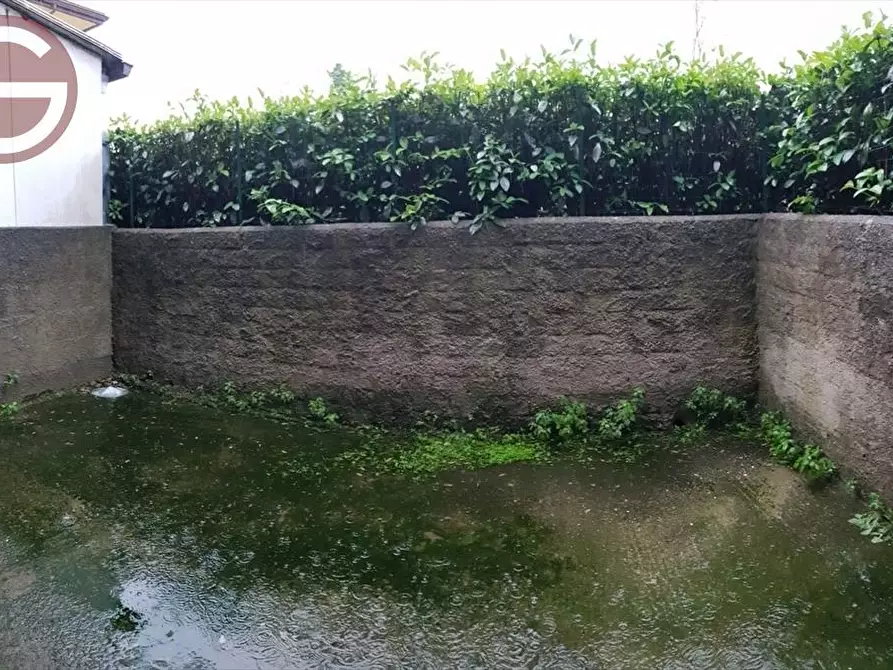 Immagine 3 di Locale commerciale in vendita  a Taurianova