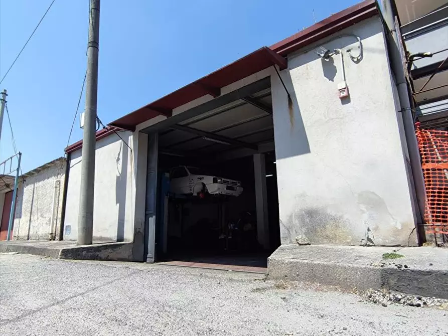 Immagine 5 di Attività artigianale in vendita  a Taurianova