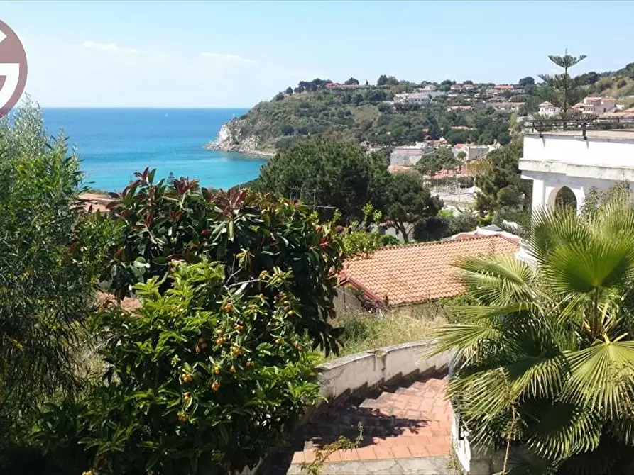 Immagine 5 di Villa in vendita  in CAPO VATICANO a Vibo Valentia