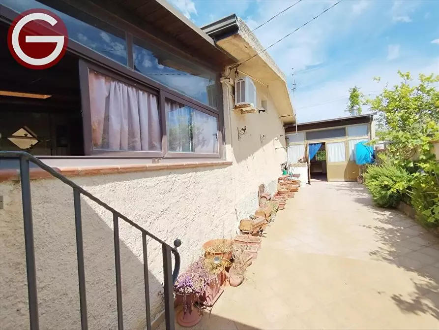 Immagine 1 di Casa indipendente in vendita  in Via Degli Olandri n° 24 a San Ferdinando