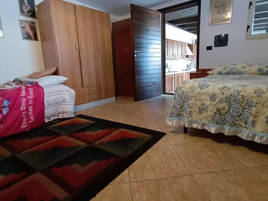 Immagine 25 di Abitazione tipica in affitto  a Taurianova