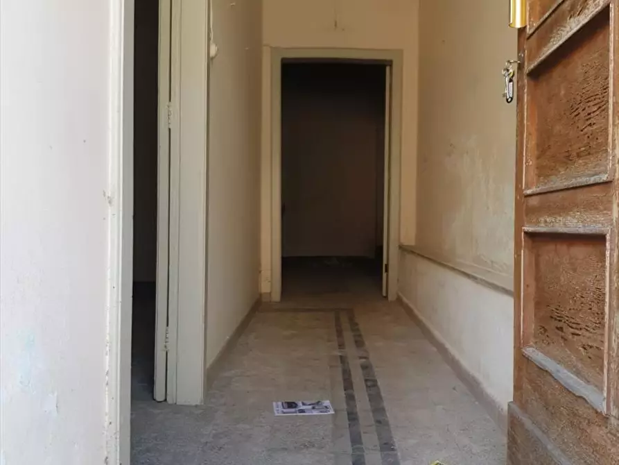 Immagine 8 di Casa indipendente in vendita  a Taurianova