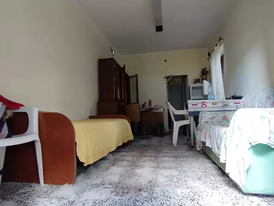 Immagine 11 di Casa indipendente in vendita  a Taurianova