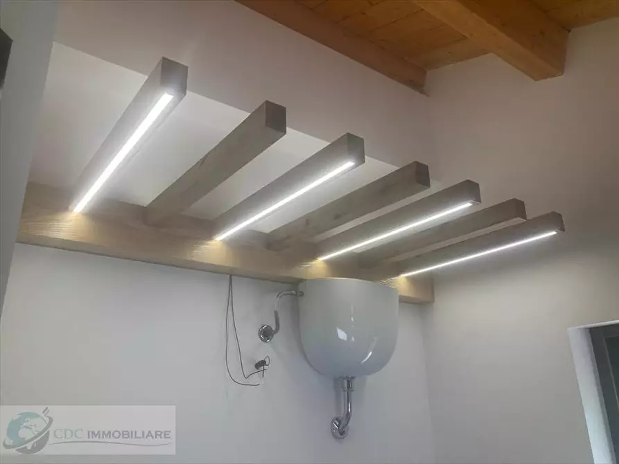 Immagine 26 di Villa in vendita  in contrada Margimuto a Santo Stefano Quisquina