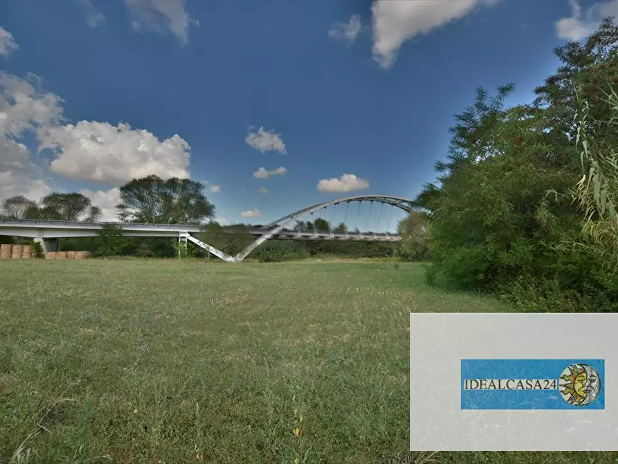 Immagine 11 di Terreno agricolo in vendita  in Macerata Contrada Potenza 33 a Macerata