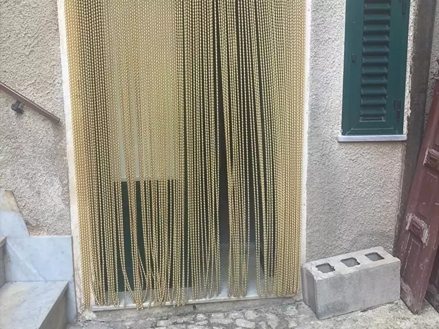 Immagine 3 di Casa indipendente in vendita  in Via Roma  a Prizzi