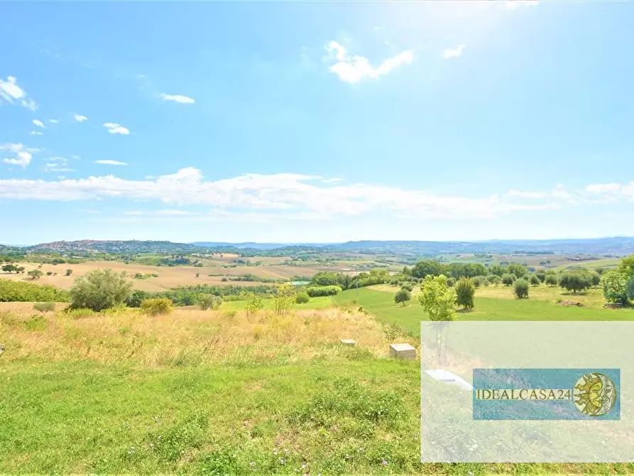 Immagine 24 di Terreno edificabile in vendita  a Treia