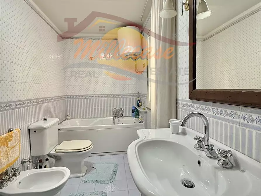 Immagine 2 di Casa indipendente in vendita  in VIA ARISTIDE GABELLI a Siracusa