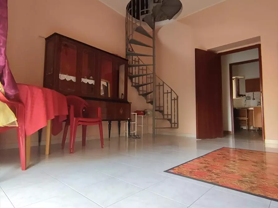 Immagine 12 di Appartamento in vendita  a Cinquefrondi