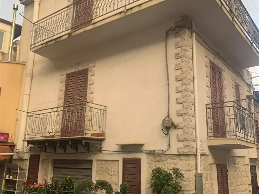 Immagine 1 di Casa indipendente in vendita  in Salita Porta Grande  a Castronovo Di Sicilia