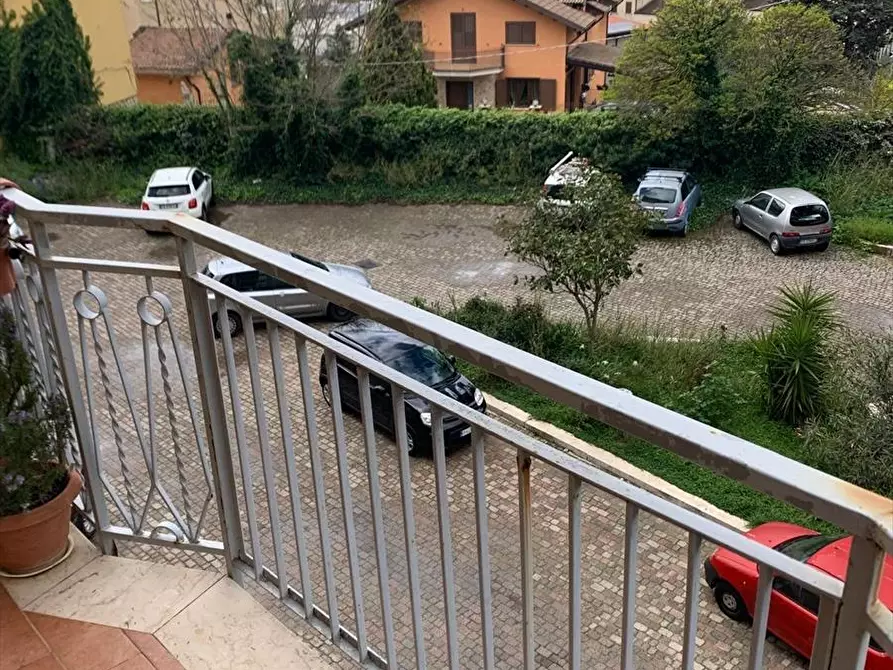 Immagine 12 di Appartamento in vendita  in Via Luigi Einaudi 19 a Lercara Friddi