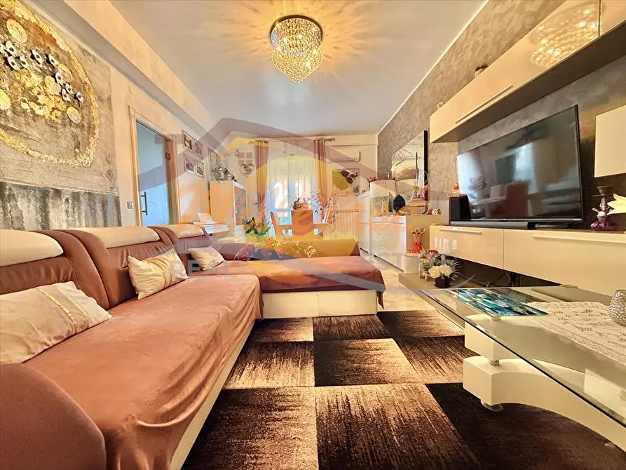 Immagine 15 di Appartamento in vendita  in VIALE DEI DCOMUNI a Siracusa