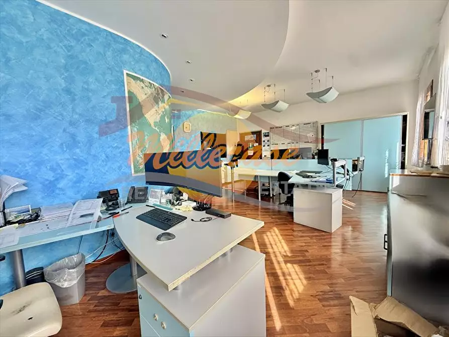 Immagine 19 di Villa in vendita  in viale Garrone a Melilli