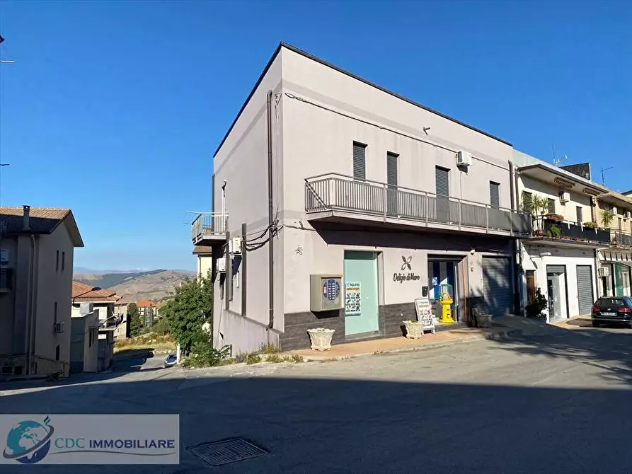 Immagine 2 di Locale commerciale in vendita  in Via Sacramento 93 a San Giovanni Gemini